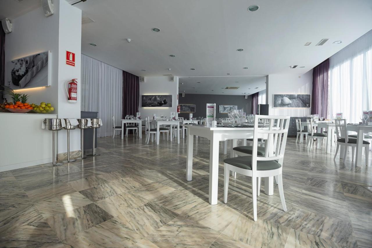 Hotel Costa Conil By Fuerte Group Conil De La Frontera Exteriér fotografie