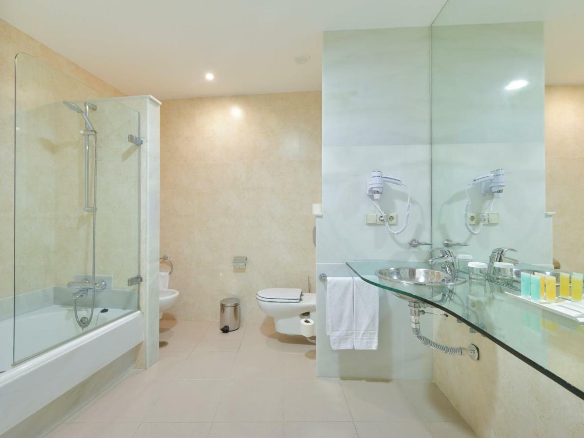 Hotel Costa Conil By Fuerte Group Conil De La Frontera Exteriér fotografie